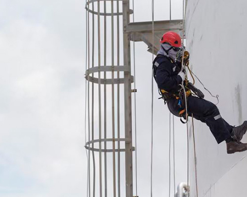 Arnés de seguridad para alturas en manufacturas e industrias alturas en manufacturas e industrias